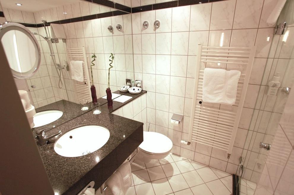 Hotel Friederichs Duisburg Phòng bức ảnh